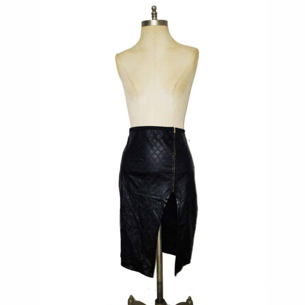 Never Worn Topia Faux Leather Quilted Skirt L